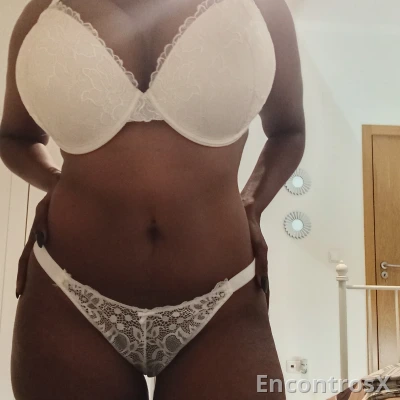 Mulata quentinha peito XXL