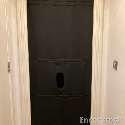 GLORY HOLE!!! ( LEIA COM ATENÇAO)
