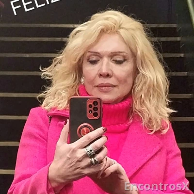 SENHORA ESPETACULAR