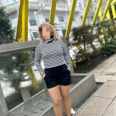 Linda Colombiana em Valença