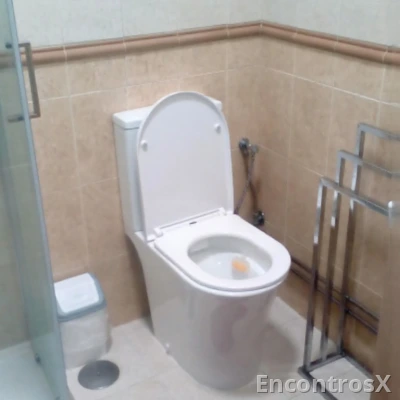 **** Alugo quarto leiria****..McDonald****