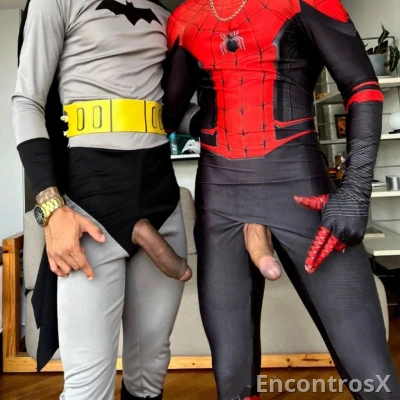 Se com 1 é bom imagina dois safados 24 cm leitada farta