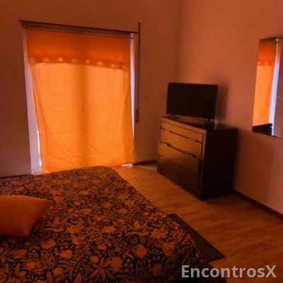 ALUGA QUARTO EM LEIRIA
