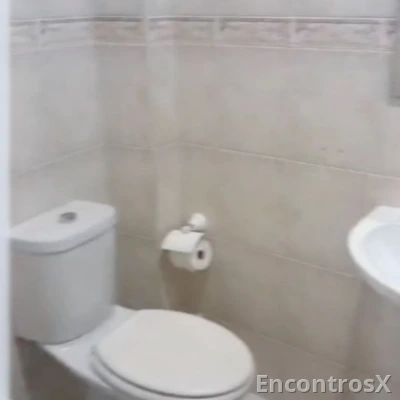 QUARTO DISPONIVEL