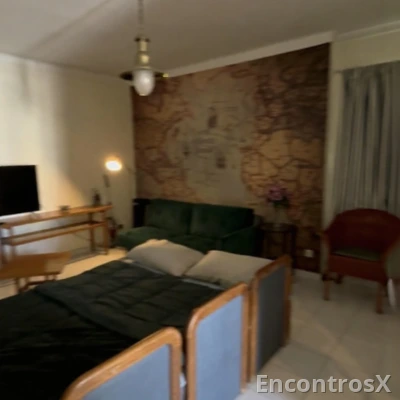 *APARTAMENTO T1 INTEIRO NA PRAIA DA ROCHA.*