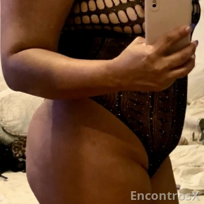 Quero ser a tua vadia virtual. Queres me ensinar dono