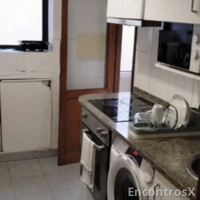 Quarto disponivel (Avenida da republica), marca ja ?