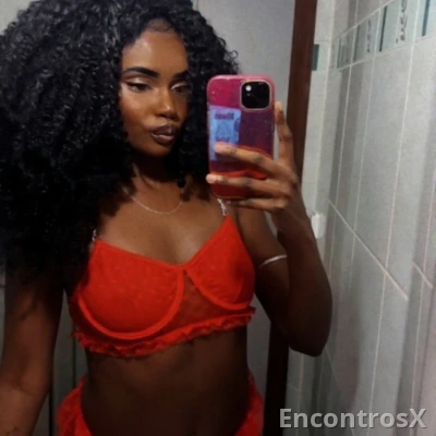 Nicoly magra modelo 19 anos