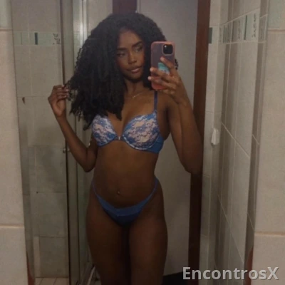 Nicoly magra modelo 19 anos