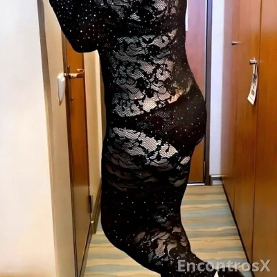 40tona Mimoza adora dar prazer... sozinha no apartamento