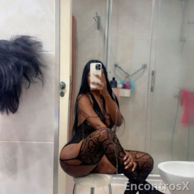 A sua namoradinha perfeita Angolana A sua mulher africana