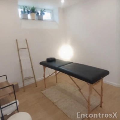 Vaga massagista, possibilidade ganhos +2.000€ por mês.