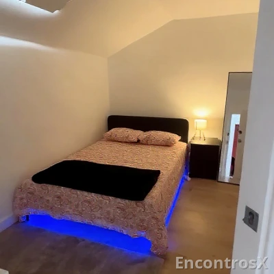 Quarto para arrendar – Arroios (Alameda / Estoril)