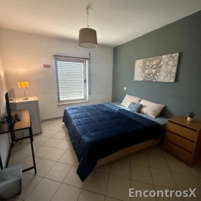 QUARTOS EM APARTAMENTO PRÓX. A PRAIA DA ROCHA - PORTIMÃO