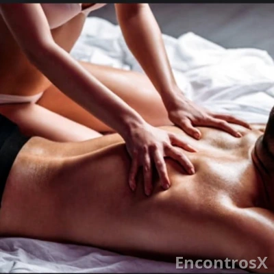 MASSAGEM COM MAOS DE FADA E MASSAGEM TÂNTRICA