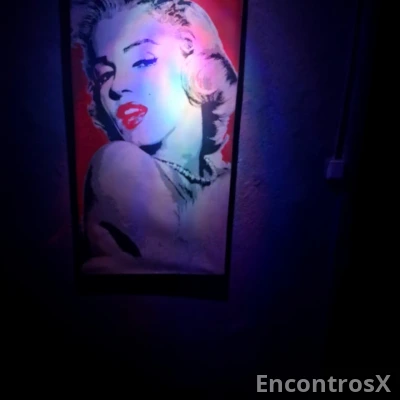 Precisa se colaboradoras para bar alterne