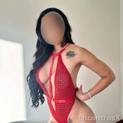 Morena deslumbrante