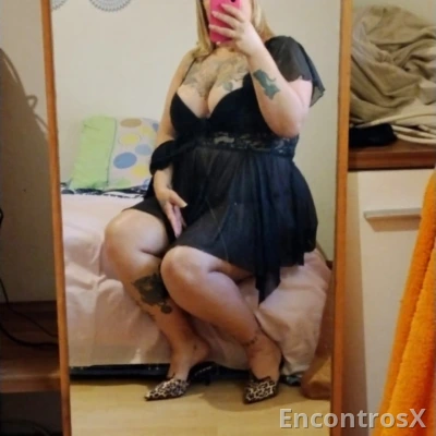 Brasileira cheinha bem meiguinha