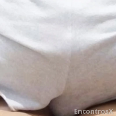 MASSAGISTA PARA MULHERES E CASAIS