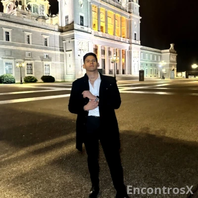 Latino recién llegado de paso por su ciudad
