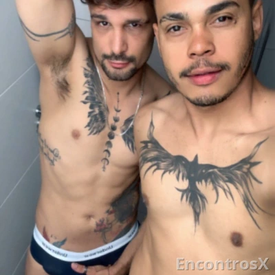 2 MACHOS DISPONÍVEIS 20 CM e 22 CM