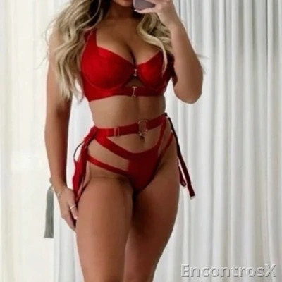 Loira meiguinha
