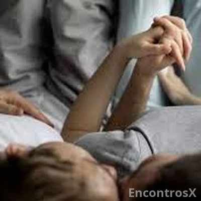 Procuro - Massagista Feminina (Parceria) - Projeto Tantra