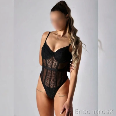 JESSICA 1 VEZ PORTUGUESA 19 ANOS