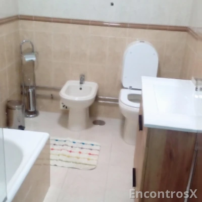 ****Alugo quarto Leiria ****MACDONALD****
