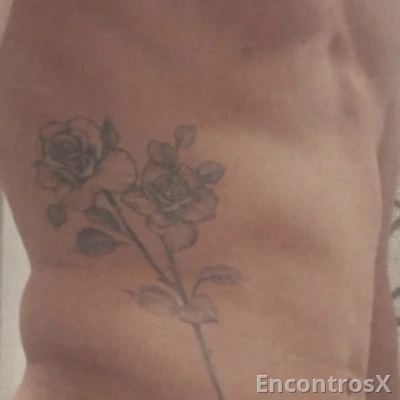 Acompanhante masculino hot ?