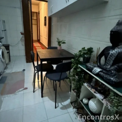 arroios quarto a semana para convívio a  250 tel