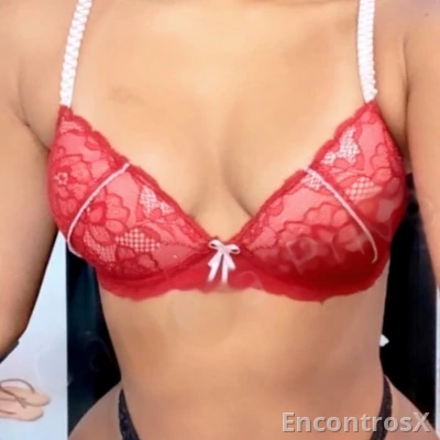 Linda morena adoro minete , nas calmas