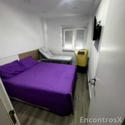 Semana 200€ E 220€ Diária 35€ mínimo 3 noites.
