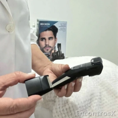 Massagista recém chegada .