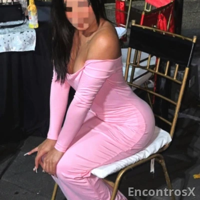 Linda jovem latina