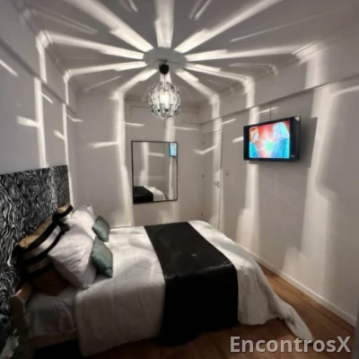 *Quarto para mulheres*