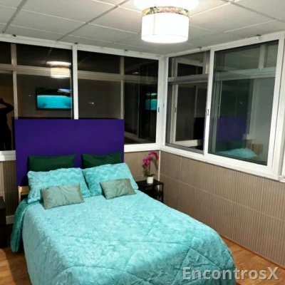 *Quarto para mulheres*