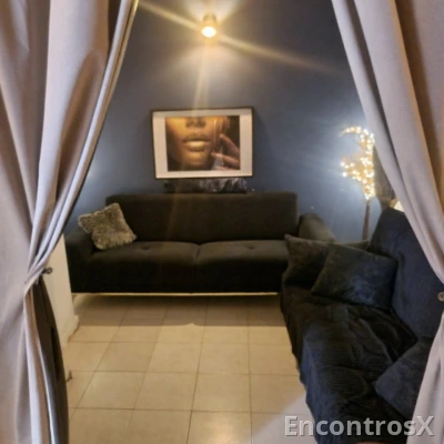 Colaboradoras Spa - Vários horários - Pontinha, linha azul.