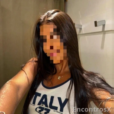Morena super carinhosa com local discreto e climatizado