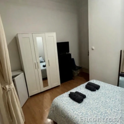 QUARTO DISPONIVEL 24 HORAS