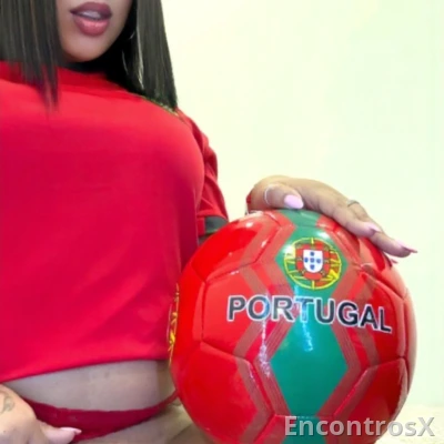 Sua putinha safada e um bolao na cama meiga safada amo foder
