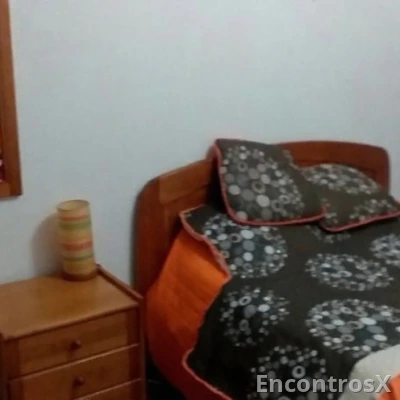 ALUGA-SE QUARTOS SÓ PARA MULHERES CiS
