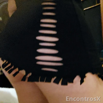 Nadia  32 anos        número de  contacto