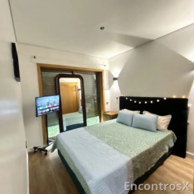 ALUGO QUARTOS - na melhor localização e com todo o conforto!