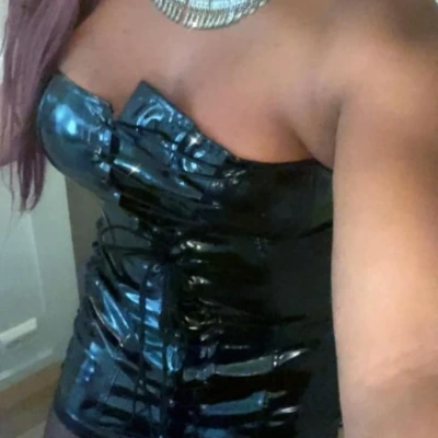 Meiga carinhosa sedutora sensual