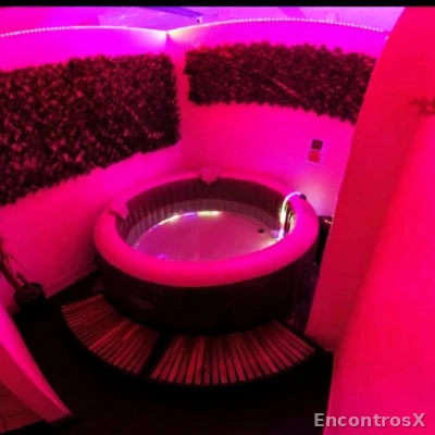 Spa Jacuzzi + massagens Eróticas